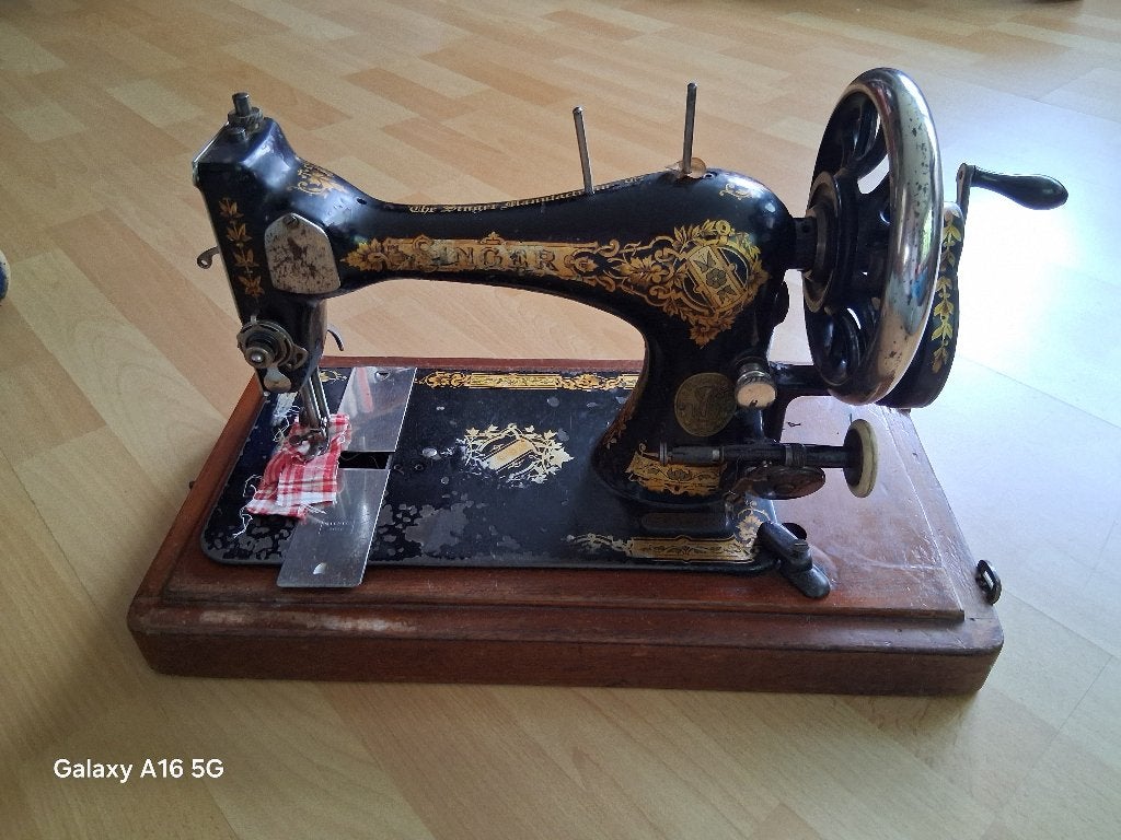 Antieke Singer handnaaimachine, Antiek en Kunst, Ophalen