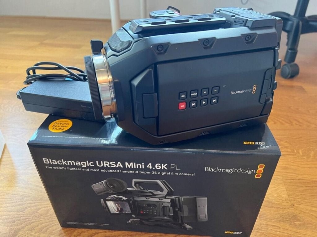 Blackmagic Ursa Mini 4.6K PL-, Audio, Tv en Foto, Videocamera's Digitaal, Nieuw, Camera, Overige soorten, Overige merken, Minder dan 8x