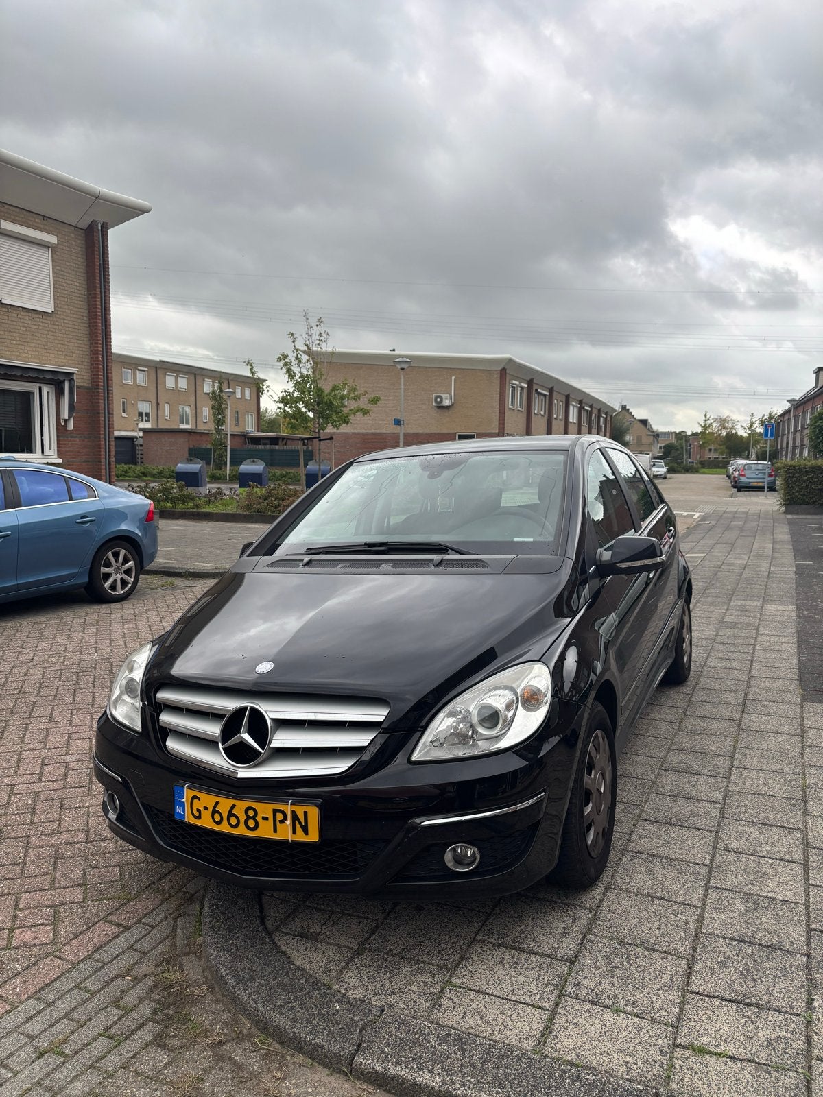 Mercedes-Benz B-Klasse 1.5 B160 5DRS 2010 Zwart, Auto's, 1498 cc, Zwart, Zwart, Handgeschakeld
