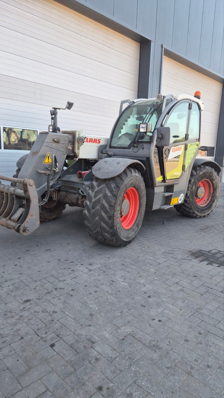 Claas Scorpion 7044 verreiker, bouwjaar 2015, Gebruikt, Meer dan 10000, 120 tot 160 Pk, Ophalen