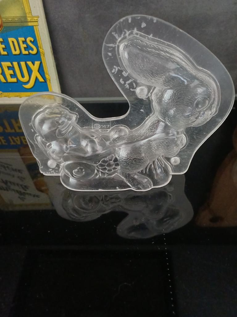 Plexiglas Chocoladevorm 2-delig haas en kuiken, Antiek en Kunst, Curiosa en Brocante, Verzenden