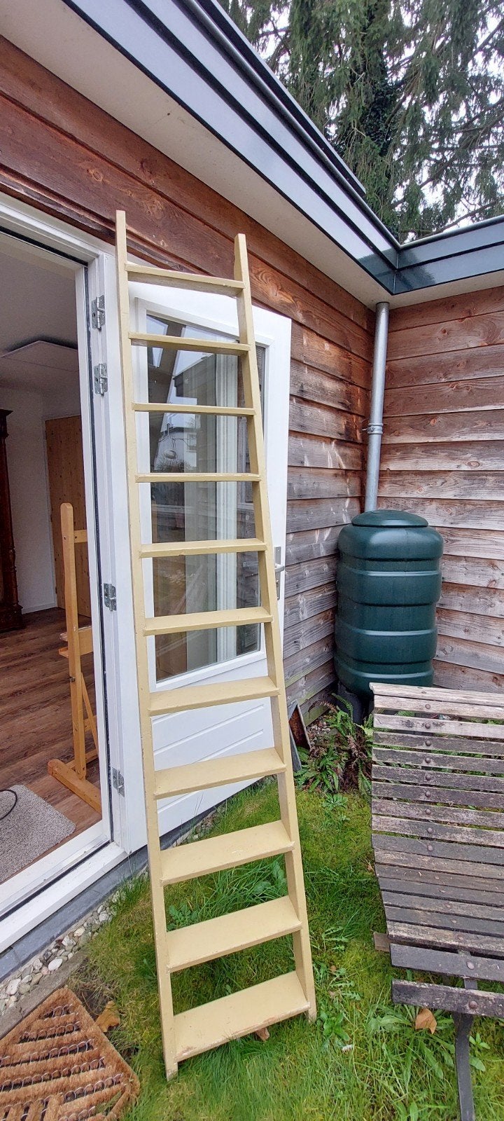 Leuke oude ladder voor binnen., Ophalen, Gebruikt, Minder dan 2 meter