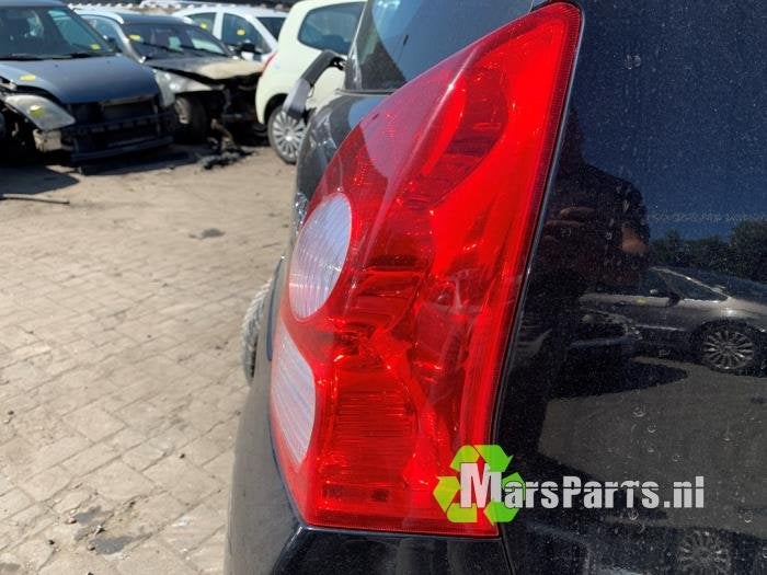 Achterlicht rechts van een Suzuki Alto, Auto-onderdelen, Gebruikt, -, -, Ophalen of Verzenden
