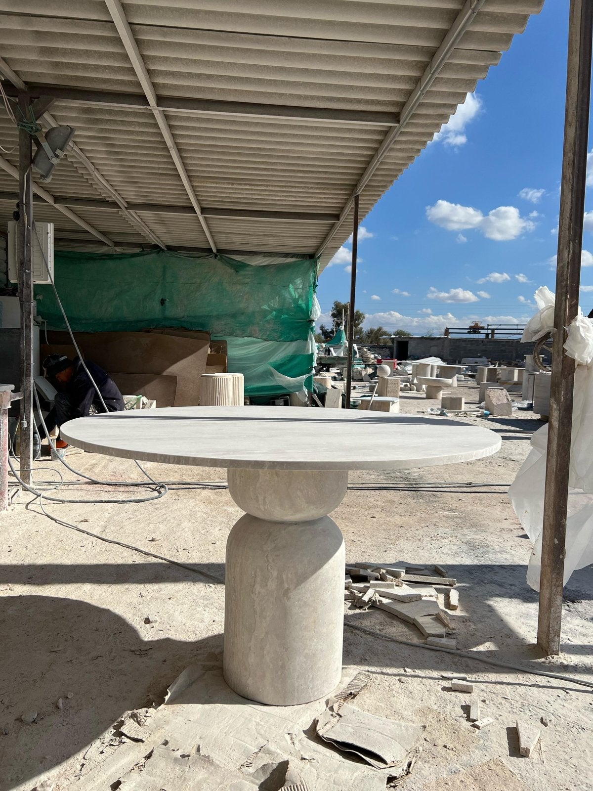 Ronde Travertin Eettafel 120cm met Transportschade, Ophalen, Rond, Nieuw, Drie personen