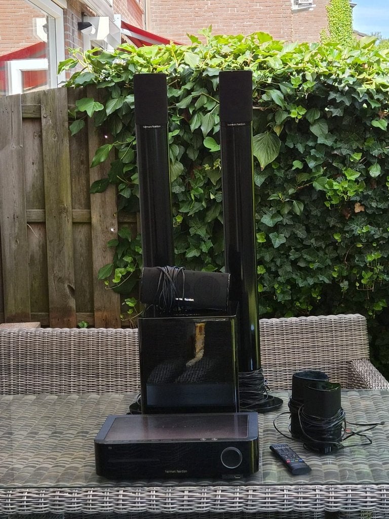 Harman Kardon BDS 570+HKTS set (receiver, satellieten + sub), Audio, Tv en Foto, Gebruikt, Blu-ray-speler, 70 watt of meer, 5.1-systeem