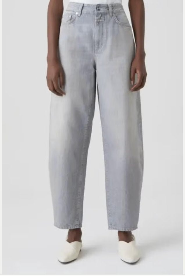 CLOSED lichtgrijze jeans barrel Fayna mt 29 organic cotton, Kleding | Dames, Verzenden, Closed, Zo goed als nieuw, W28 - W29 (confectie 36)