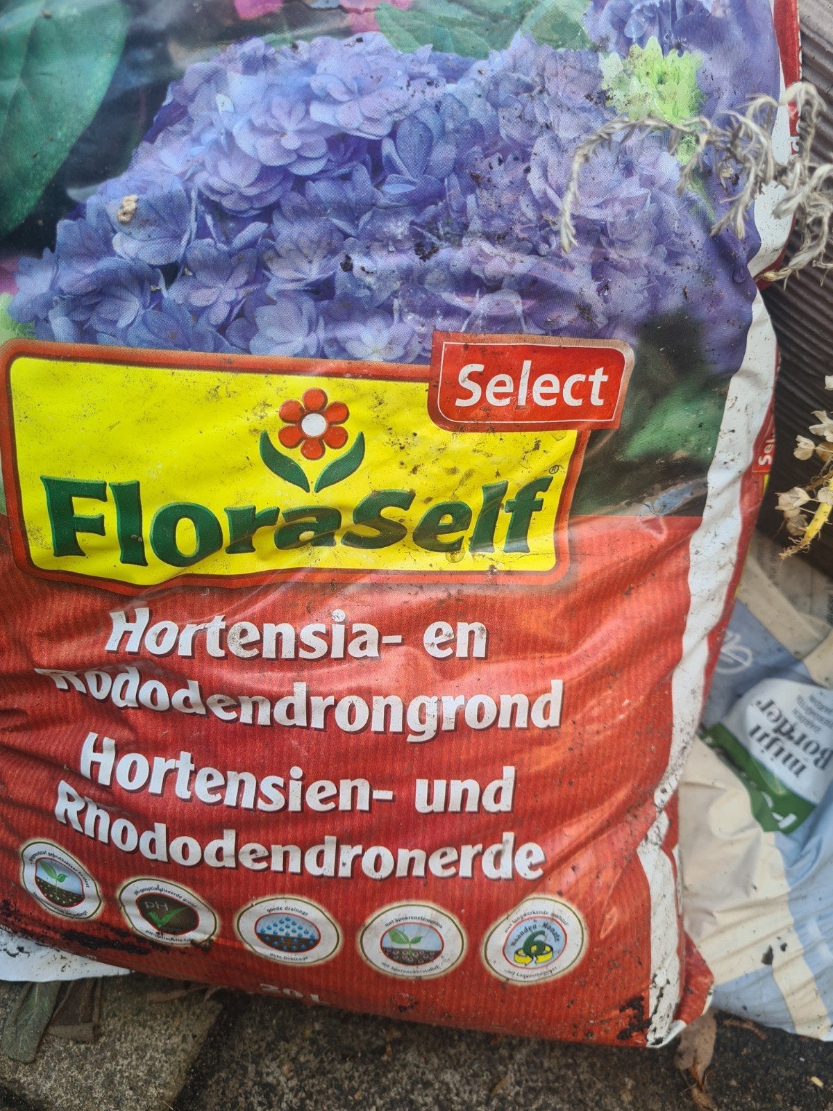nieuwe zak  Hortensia Rhodondendron grond, aarde, Tuin en Terras, Aarde en Mest, Ophalen, Tuinaarde