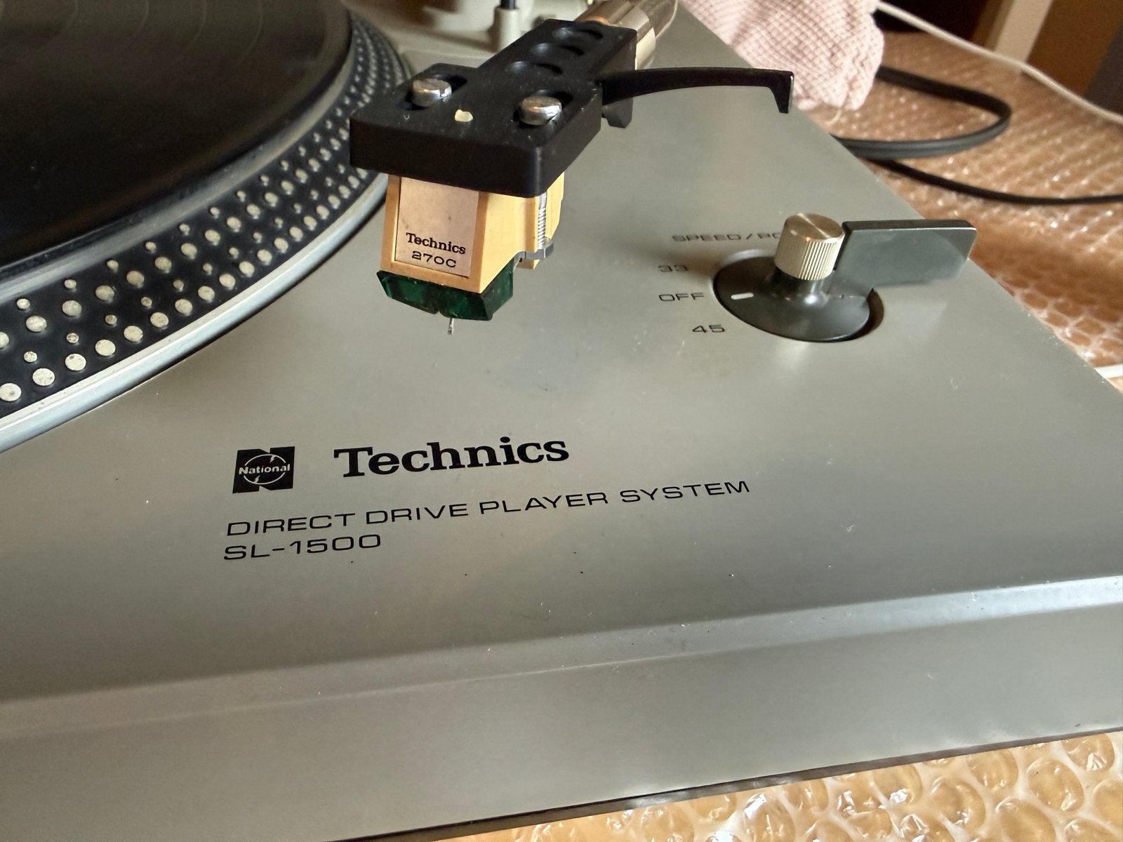 Foto 6 van Technics SL-1500 Direct Drive Platenspeler - Perfect Werkend