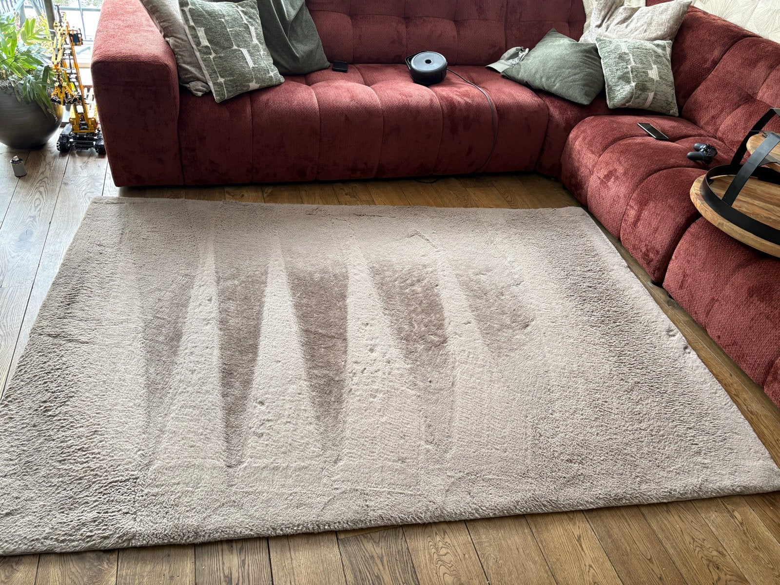 Fluffy taupe vloerkleed 160x230 cm, Gebruikt, Beige, 150 tot 200 cm, 200 cm of meer