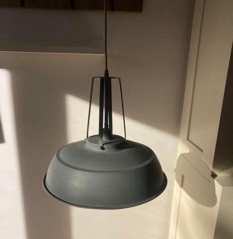 Industriele hanglamp voor eettafel, Huis en Inrichting, Lampen | Hanglampen, Ophalen of Verzenden, Zo goed als nieuw, Minder dan 50 cm