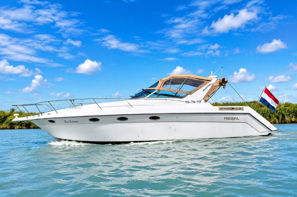 Regal 400 Commodore Uitstekend onderhouden vaarklaar, Watersport en Boten, Ophalen, Regal, Gebruikt, Binnenboordmotor