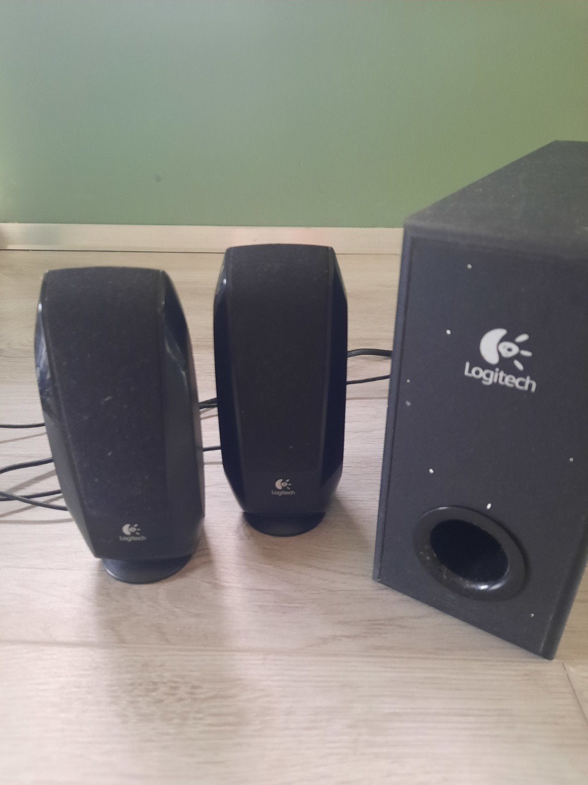 Logitech S-220 2.1 Geluidsinstallatie voor Computer, Computers en Software, Pc speakers, Ophalen, Gebruikt, Audiokanaal 2.1, Logitech
