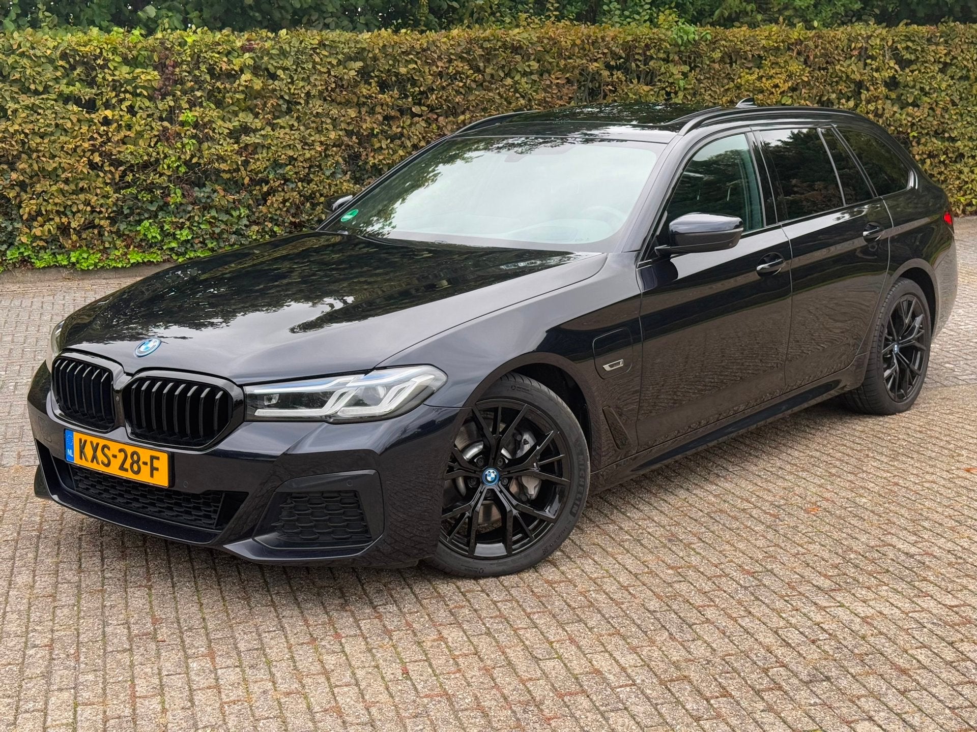 BMW 5-serie Touring M Sport | BTW | SOH 91% | Laserlicht | P