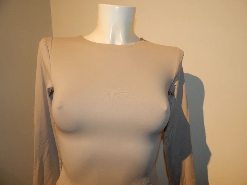 Meshki mooie body stretch zeer goede kwaliteit xs/s, Meshki, Verzenden, Beige, Zo goed als nieuw