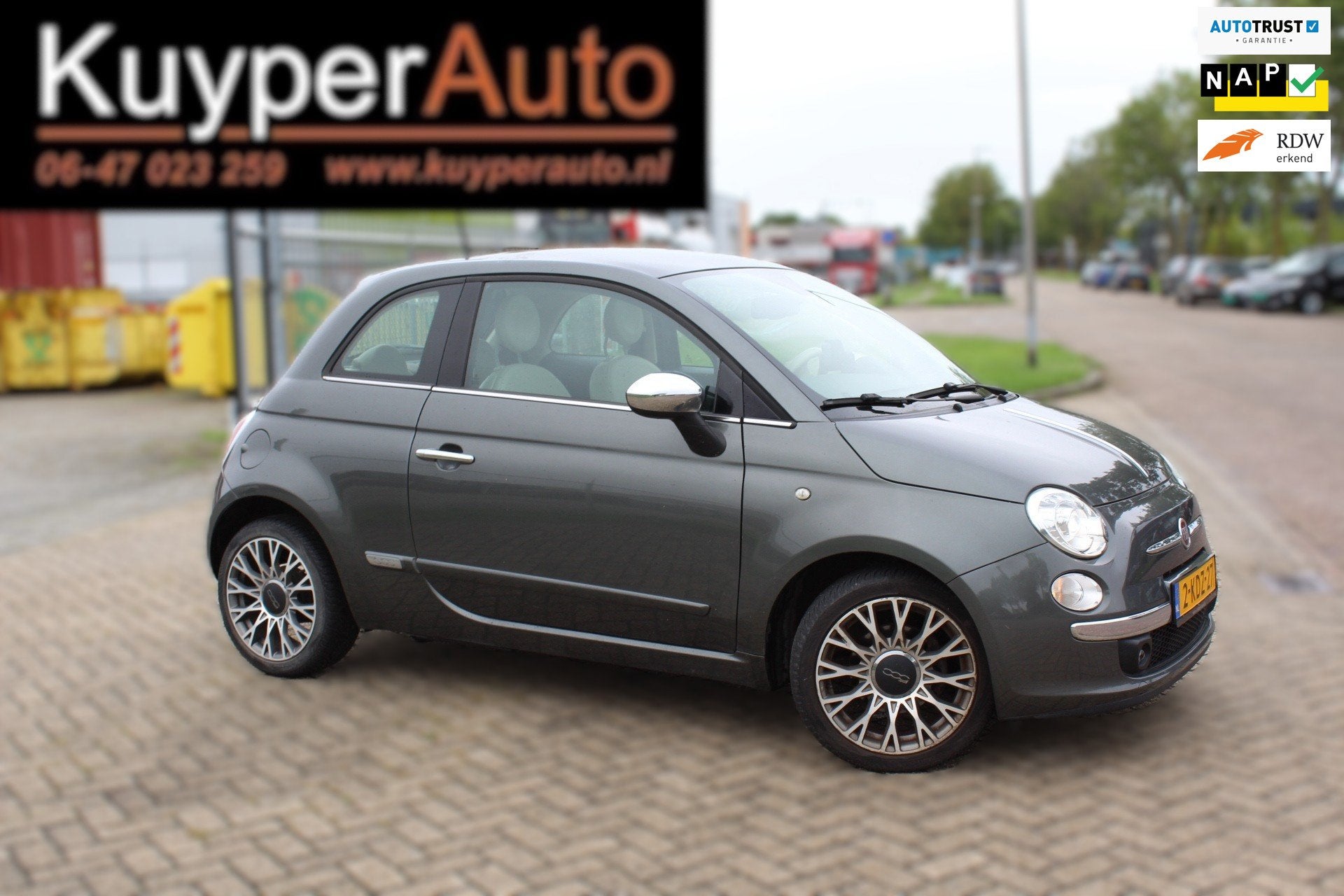 Fiat 500 0.9 TwinAir Lounge NAP leder pano airco, Auto's, Voorwielaandrijving, Euro 5, 86 pk, Gebruikt