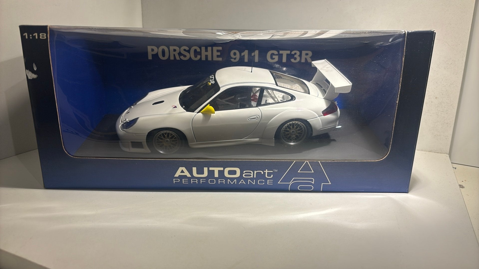 Porsche 911 GT3R white autoart 1.18, Ophalen of Verzenden, A, A, A