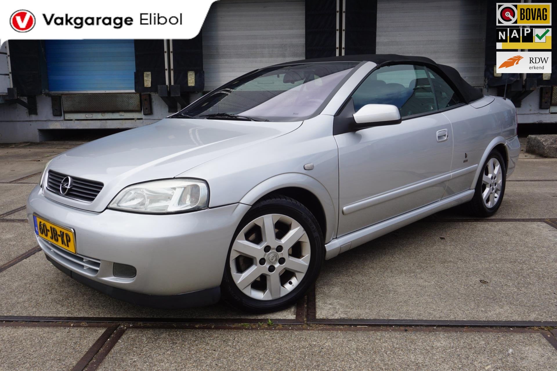 Opel Astra Cabriolet 2.2-16V, Auto's, Opel, Gebruikt, Zwart, 4 cilinders, Cabriolet