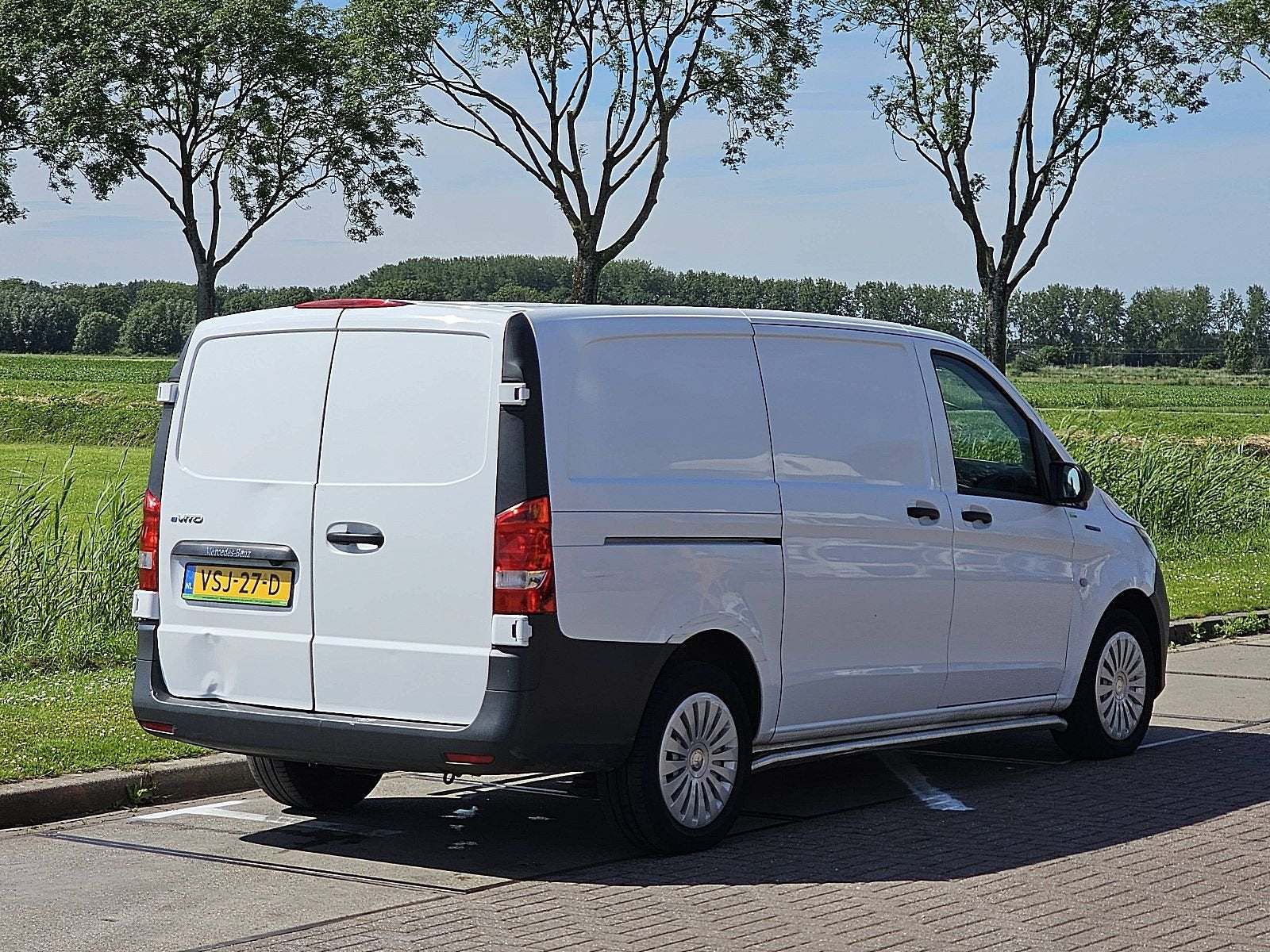 MERCEDES-BENZ EVITO 66kwh wltp 292 kms, Auto's, Gebruikt, 2255 kg, 116 pk, Wit