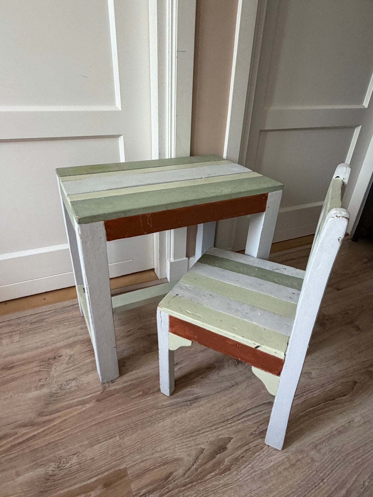 Vintage kinder tafel en stoel set, handgeschilderd, Ophalen, Gebruikt, Tafel(s) en Stoel(en)