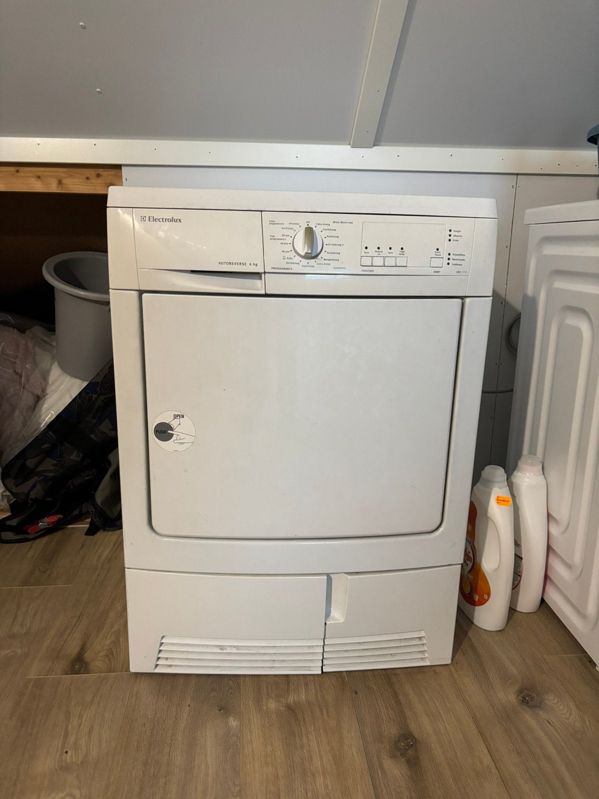 Gratis Electrolux droger - lekt water, Ophalen, Zo goed als nieuw, Condens