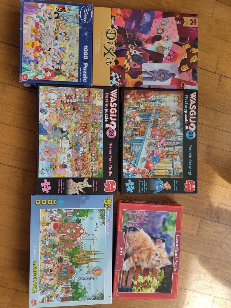 Diverse puzzels: Disney, Wasgij, Barcelona, Kat (nieuw/zgan), Ophalen, 500 t/m 1500 stukjes, Zo goed als nieuw, Legpuzzel