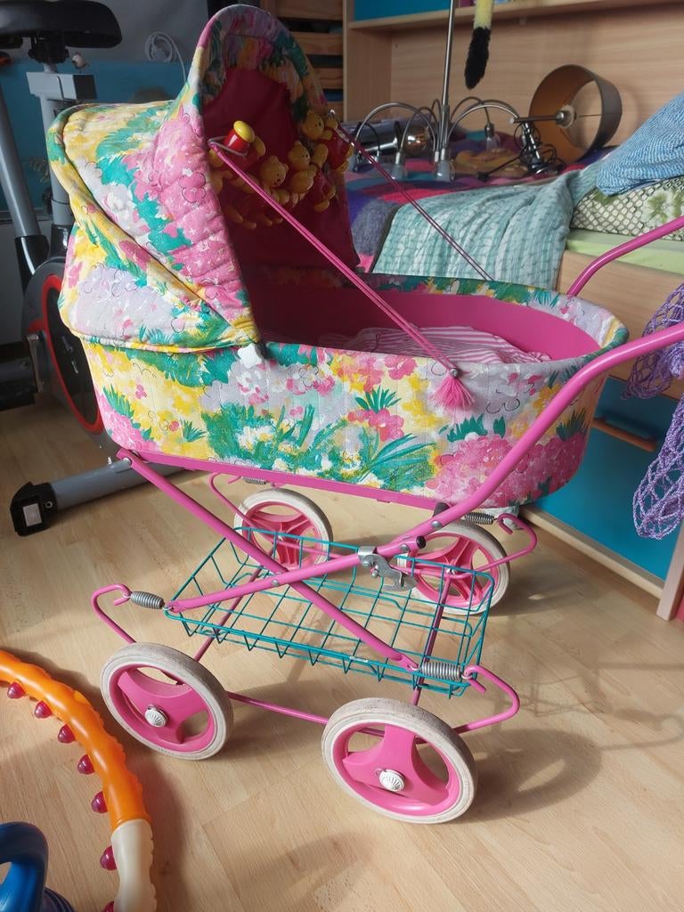 Roze gebloemde poppenwagen met berenslinger, inklapbaar, Kinderen en Baby's, Speelgoed | Poppen, Ophalen