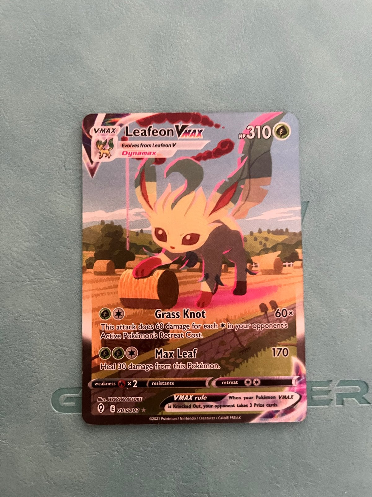 Leafeon VMAX #205, Ophalen of Verzenden, Zo goed als nieuw, Losse kaart