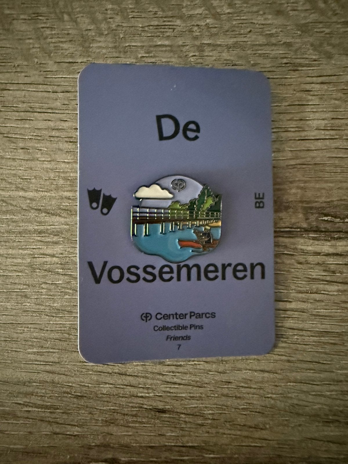 Center parcs friends pin vossemeren, Verzamelen, Speldjes, Pins en Buttons, Ophalen of Verzenden, Zo goed als nieuw