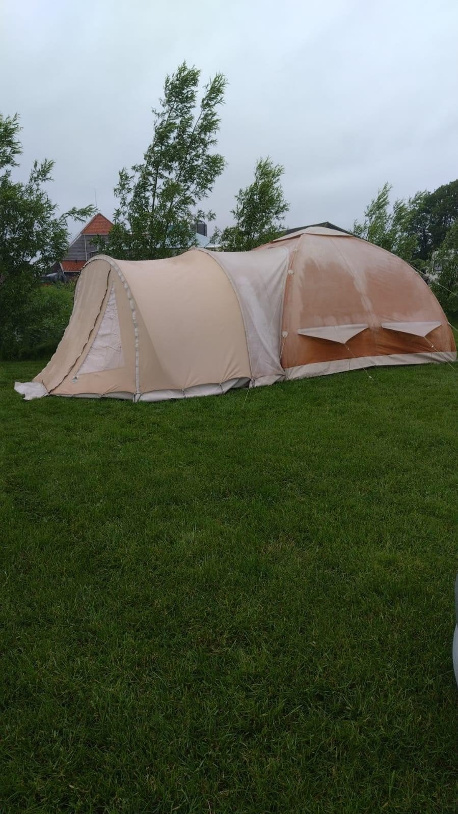 Stormvaste grote Karstentent met 2 slaapruimtes, Caravans en Kamperen, Tenten, Ophalen, Gebruikt, Tot en met 5