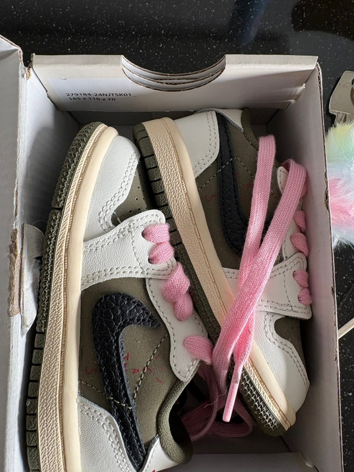 Jordan X Travis kids, Ophalen, Jongen of Meisje, Schoenen, Nieuw