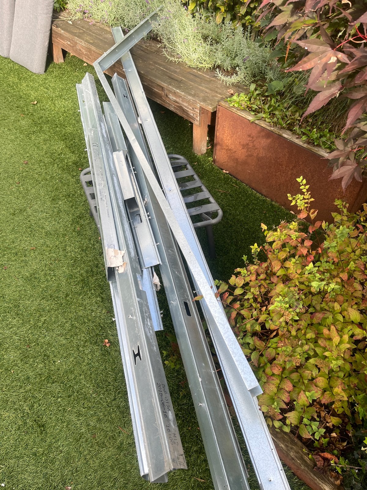 Gratis Metalen profielen voor diverse constructies, Doe-het-zelf en Verbouw, Ophalen, Gebruikt, Aluminium