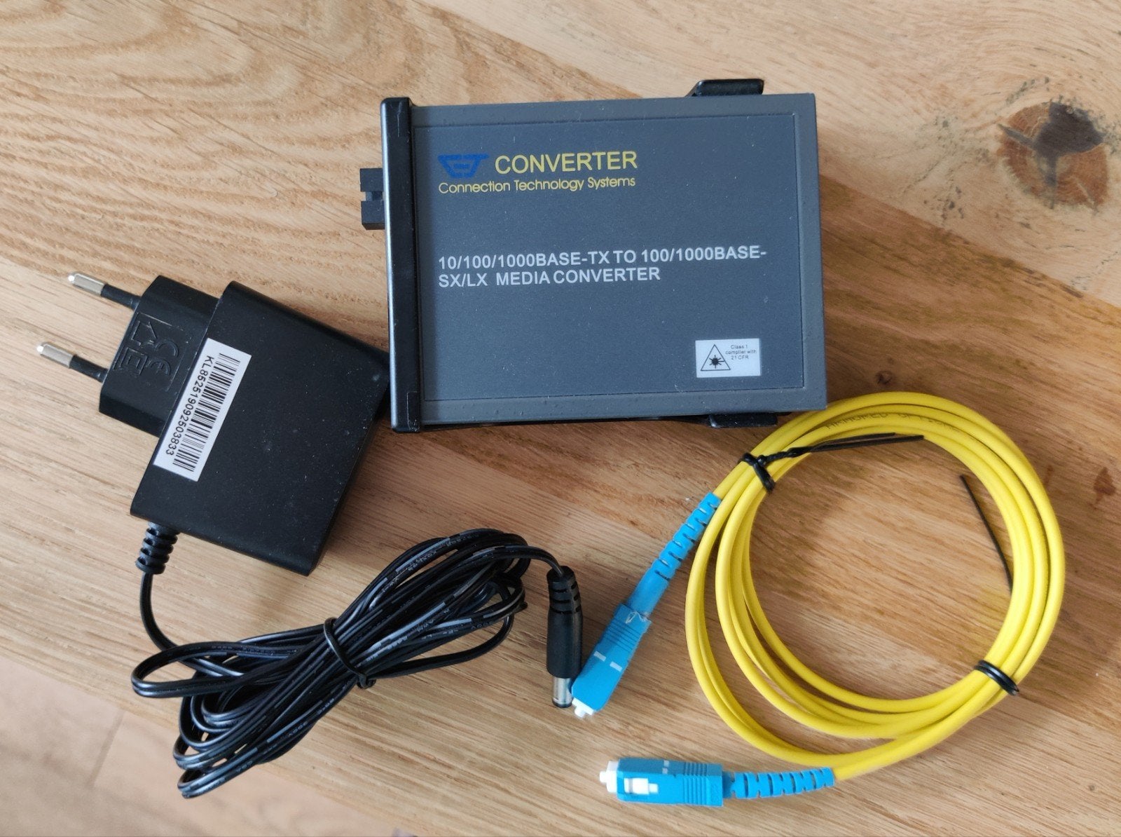 Media Converter 10/100/1000BASE-TX naar 100/1000BASE-SX/LX, Ophalen of Verzenden, Gebruikt