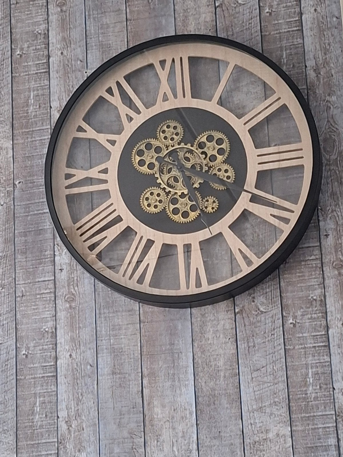 Mooie wandklok met zichtbaar uurwerk, Huis en Inrichting, Ophalen, Wandklok, Zichtbaar uurwerk, Vintage