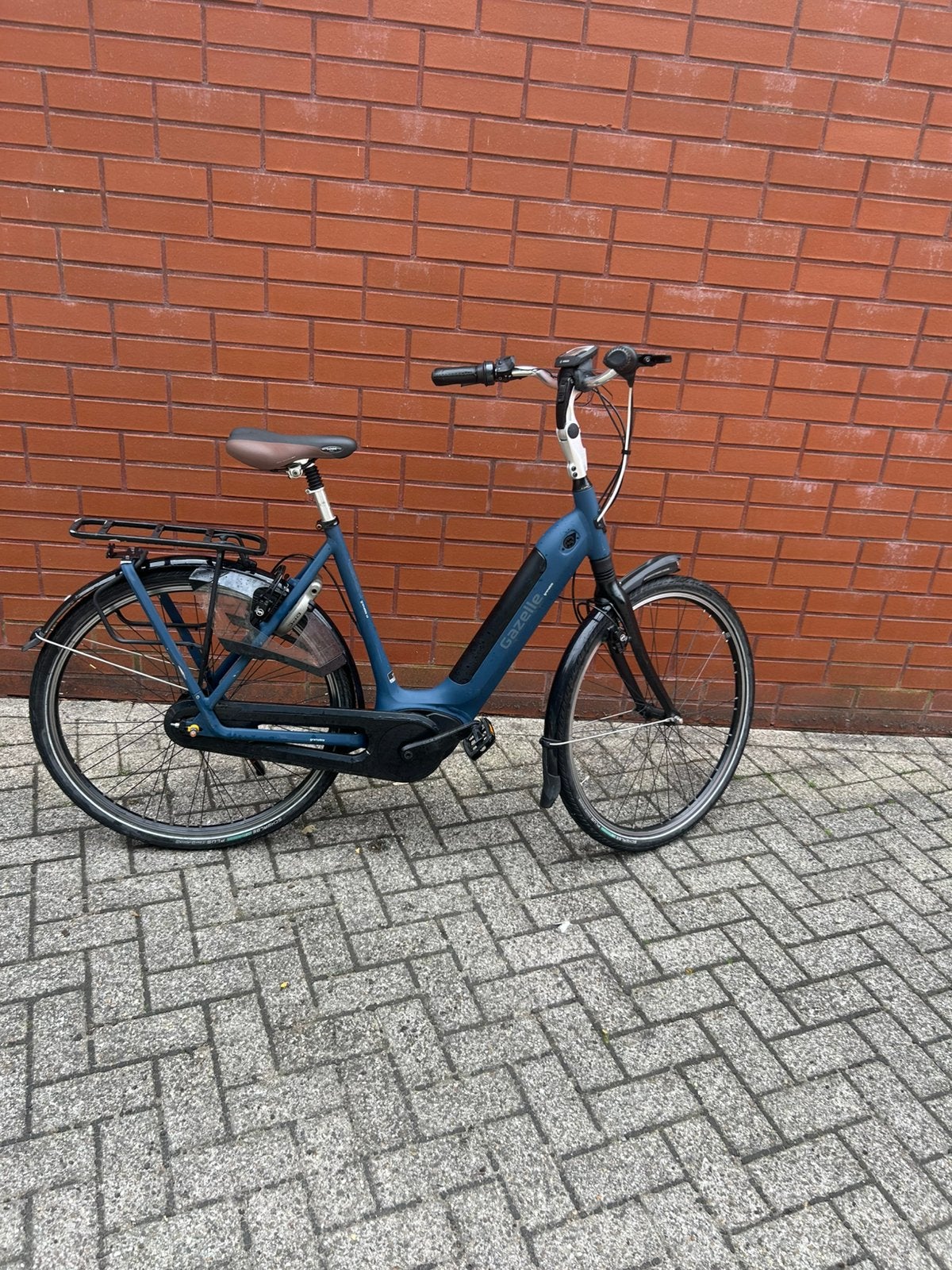 Gazelle Grenoble C8 in zeer goede conditie., Gebruikt, Ophalen of Verzenden, 50 km per accu of meer, 55 tot 59 cm