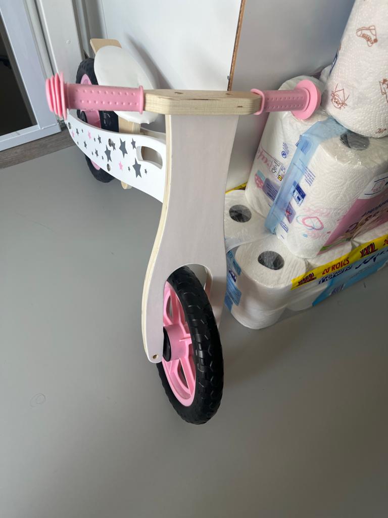 Nieuwe loopfiets voor meisjes - wit met roze details, Ophalen of Verzenden, Zo goed als nieuw, Loopfiets