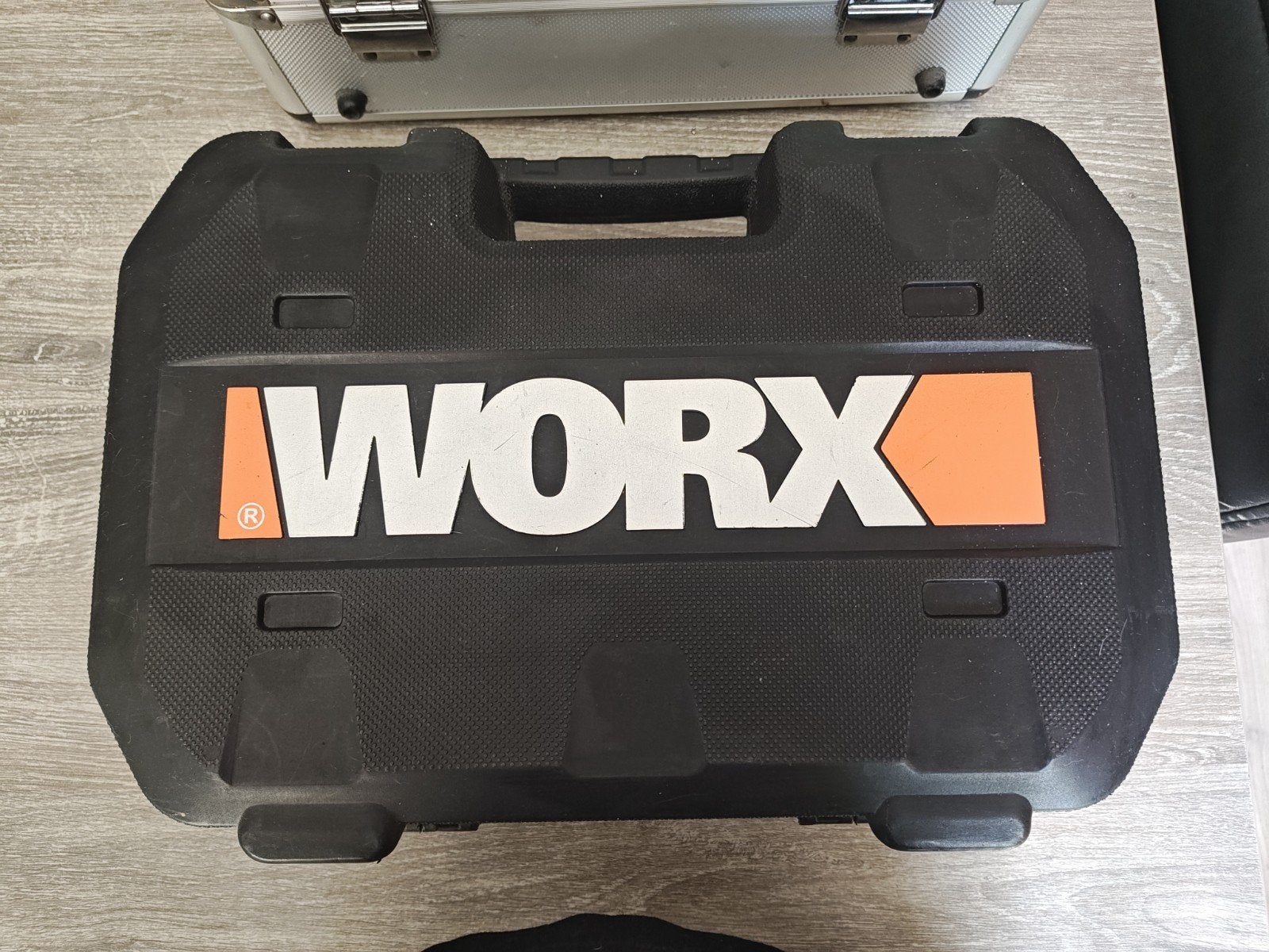 Worx Cirkelzaag met 2 accu's, lader en accessoires, Minder dan 30 mm, Cirkelzaag, Worx, Ophalen of Verzenden