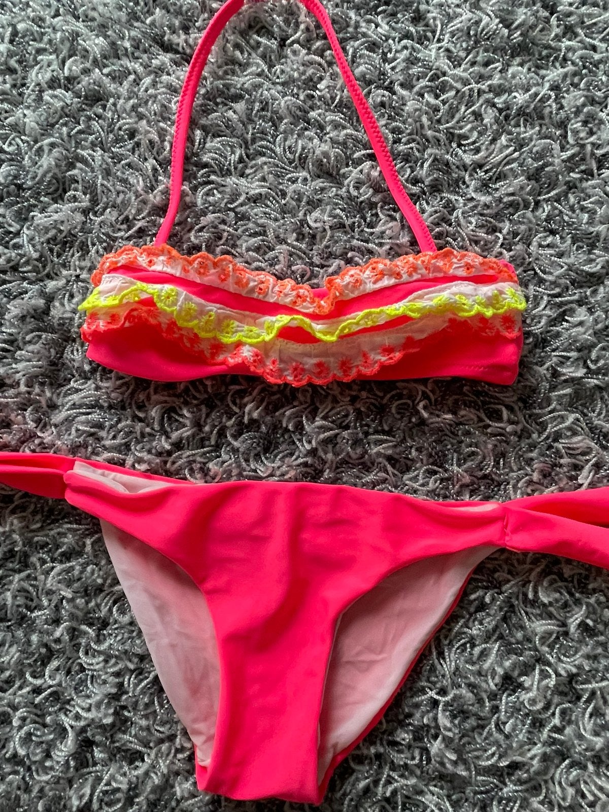 La perla bikini met roesjes 4 jaar, Maat 104, Bikiniset, Meisje, Zo goed als nieuw