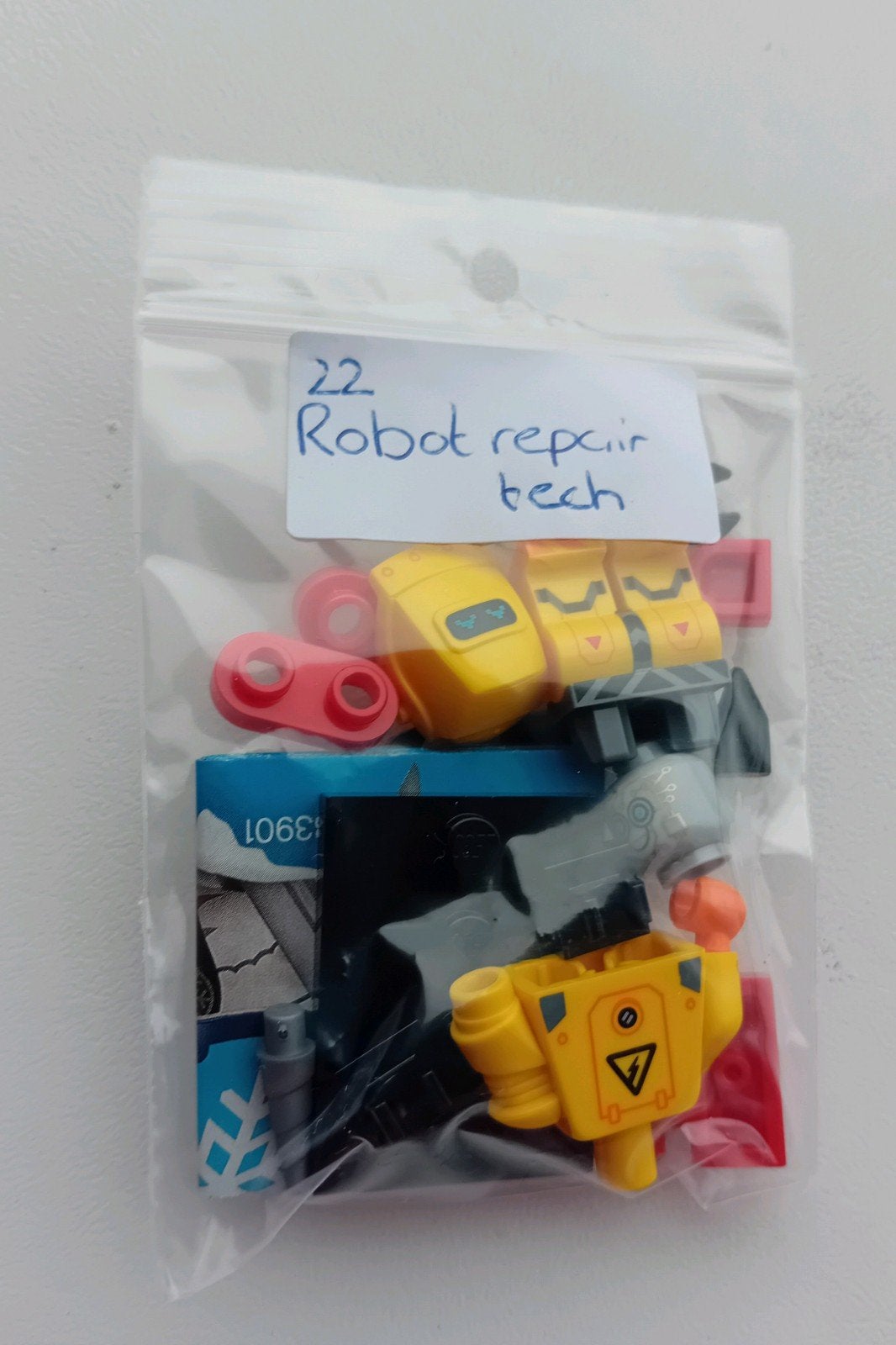 Lego minifiguur Robot repair tech,  nieuw, CMF 22, Lego, Nieuw, Ophalen of Verzenden, Minifiguur