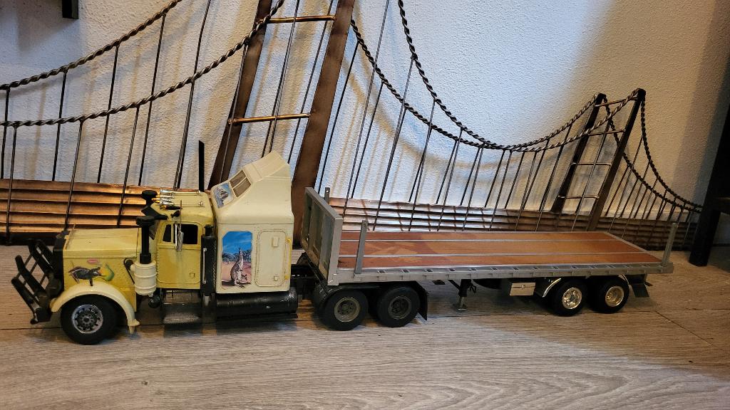Zeldzaam Die-Cast Peterbilt 359 Trailer - Revell Metal (1993, Ophalen of Verzenden, Gebruikt, Bus of Vrachtwagen, Revell