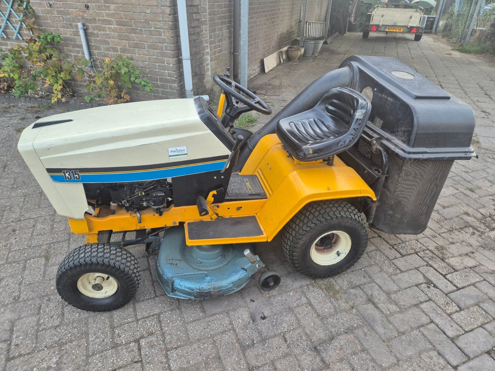 Cub Cadet 1315 Zitmaaier - Krachtige Benzine Grasmaaier, Tuin en Terras, Grasmaaiers, Gebruikt, ., Ophalen of Verzenden, Benzine-grasmaaier