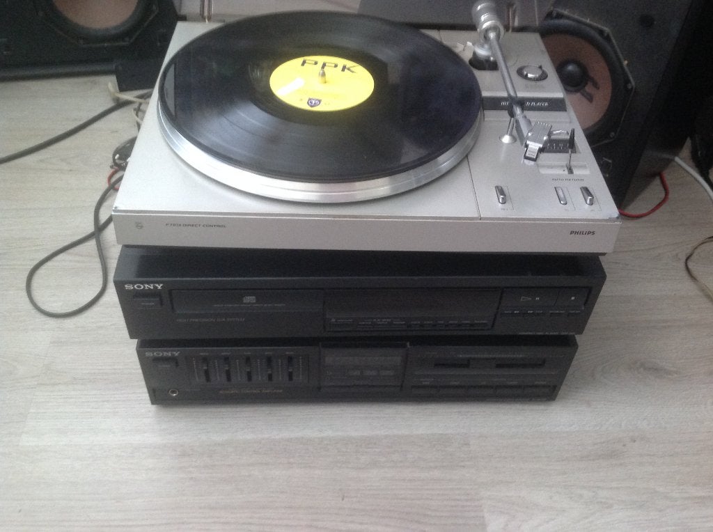 Sets=Sony TA-AX220 +Sony CDP-292+Philips F7213, Audio, Tv en Foto, Zo goed als nieuw, Sony, Cd-speler, Losse componenten