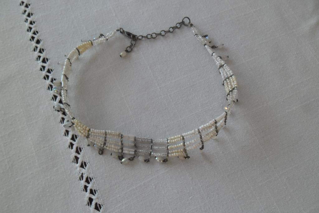 kralensnoer 18 cm., Ophalen of Verzenden, Zo goed als nieuw, Overige kleuren, Overige materialen