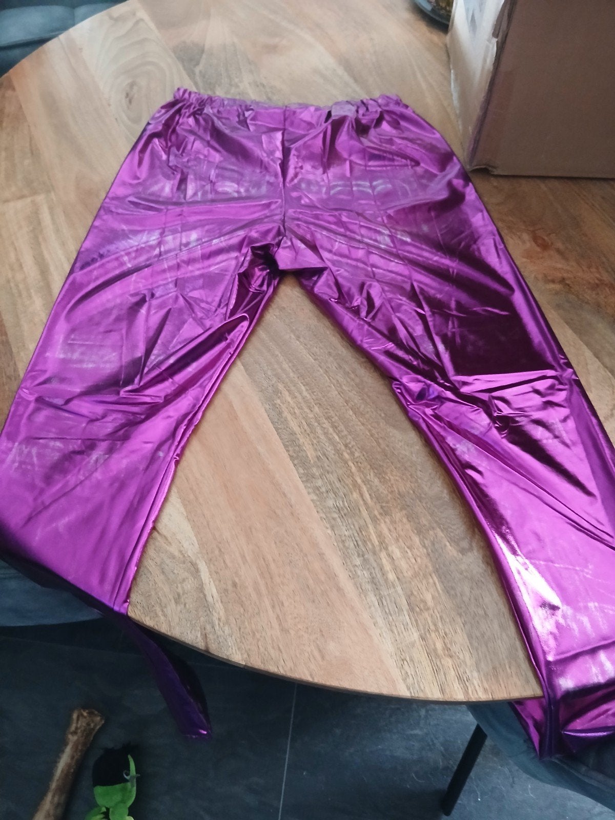 Paarse of rode Disco Broek - Maat L/XL/2XL, Carnaval, Party Collection, Maat 42/44 (L), Nieuw