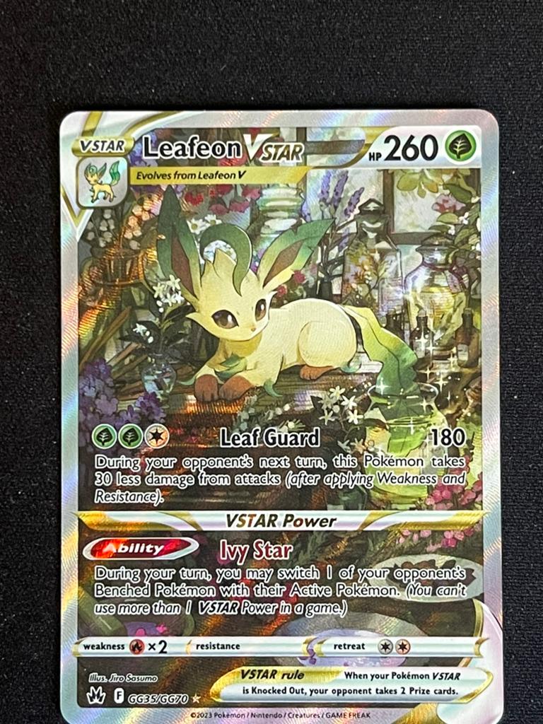 Leafeon vstar GG35/GG70, Ophalen, Zo goed als nieuw, Losse kaart, Foil