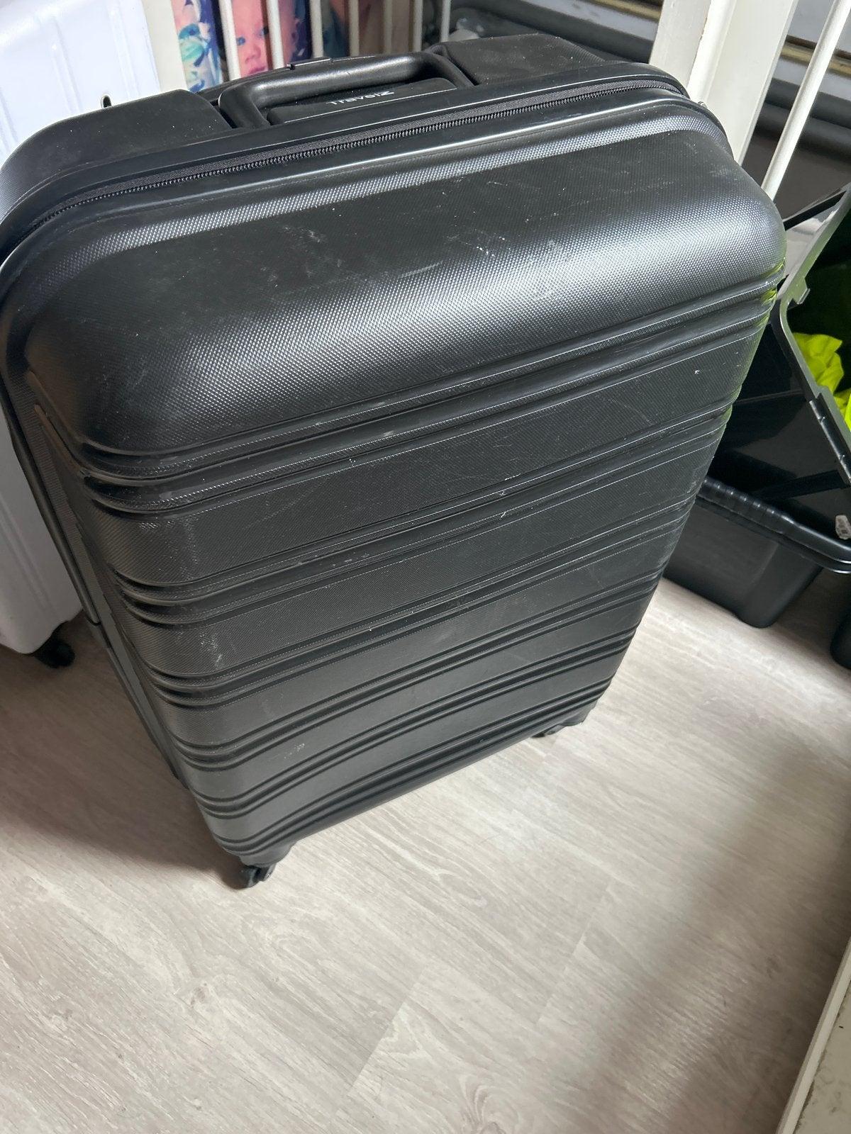 TravelZ Koffer Zwart - Hard Kunststof met Wieltjes en Slot, 60 tot 70 cm, Gebruikt, Hard kunststof, Slot