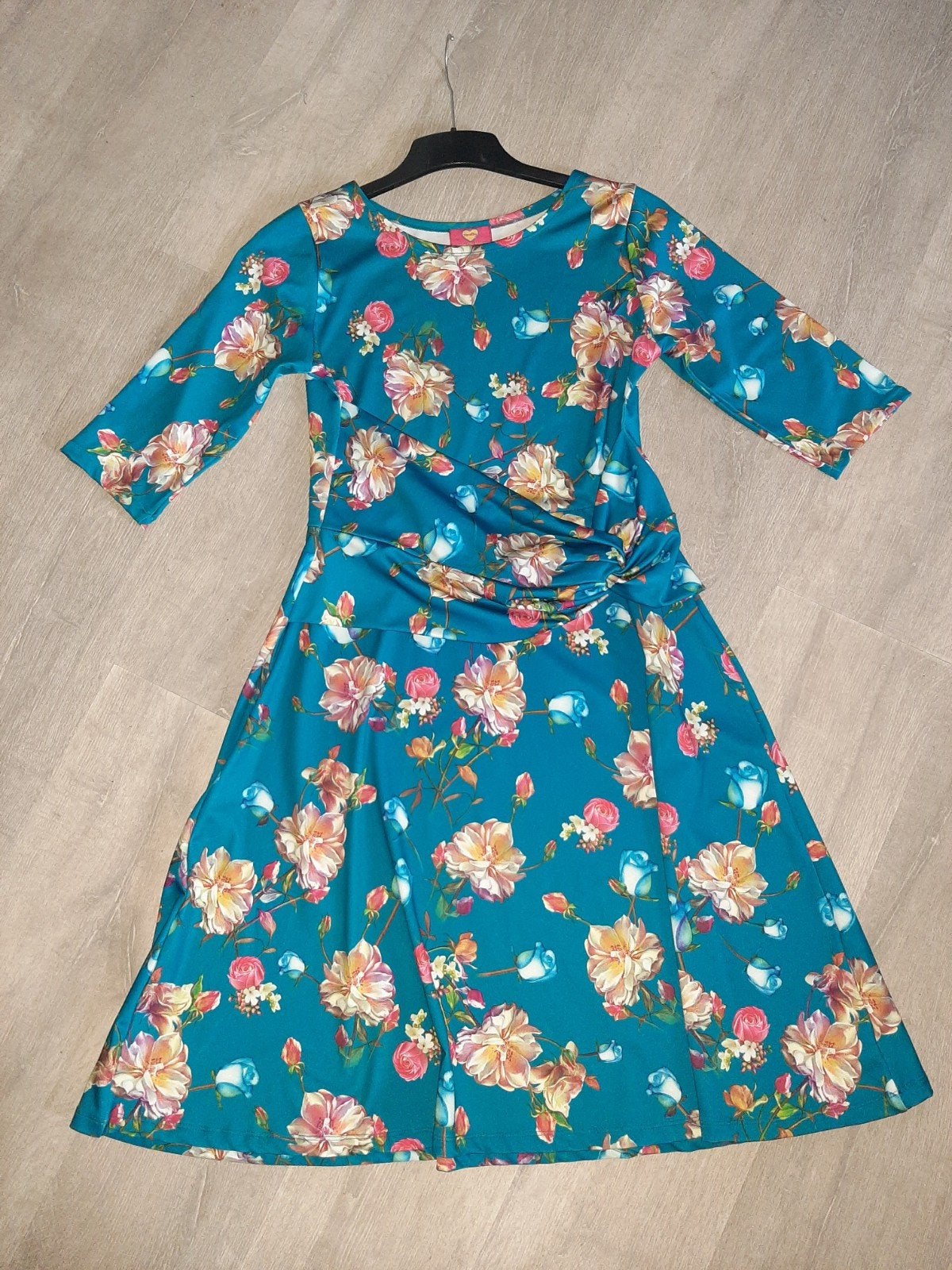 TANTILLY jurk, Kleding | Dames, Maat 38/40 (M), Zo goed als nieuw, TANTILLY, Verzenden