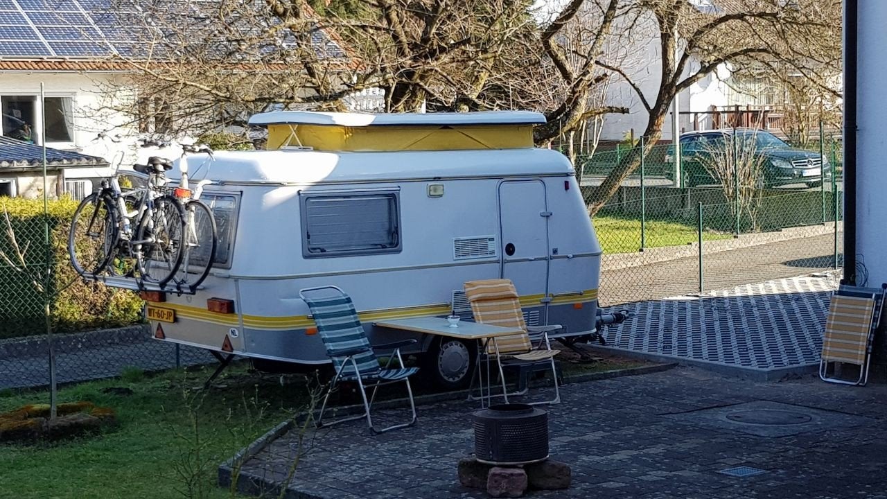 Eriba Triton (1998) – Netjes en klaar voor vertrek, Caravans en Kamperen, Caravans, Particulier