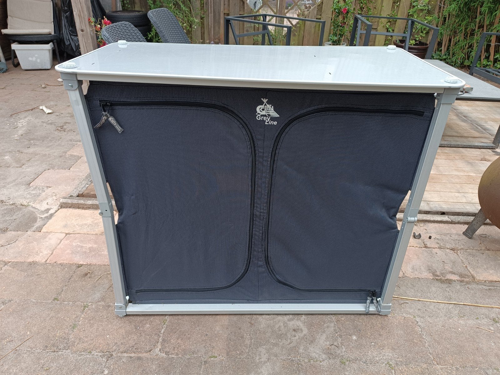 Defa Grey Line campingkast - 85x51x102cm met draagtas, Ophalen, Gebruikt