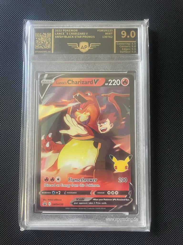 Lance's Charizard V SWSH133 APG 9.0 Pokémon Kaart, Ophalen of Verzenden, Zo goed als nieuw, Losse kaart