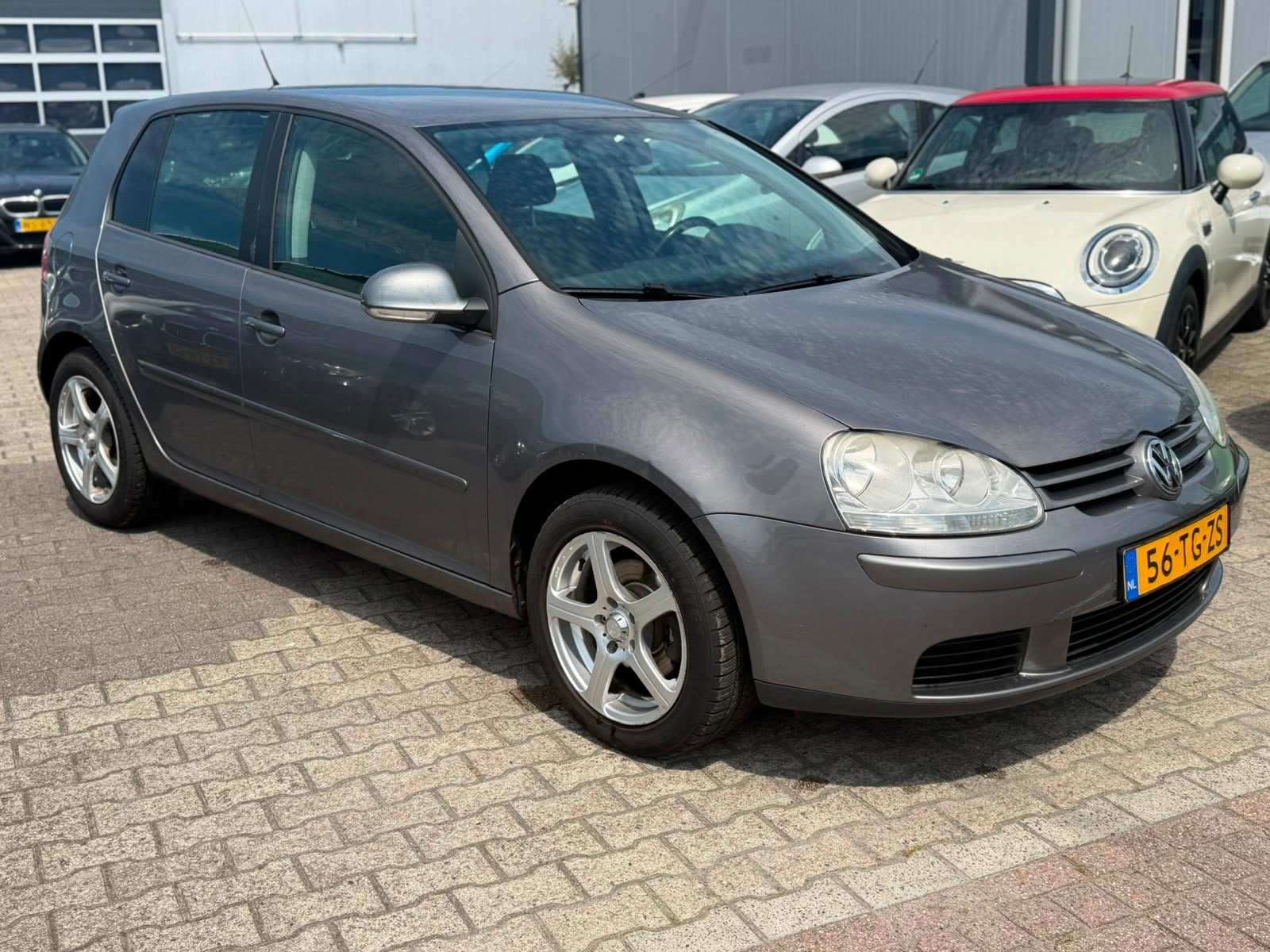Volkswagen Golf V 1.6 FSI Optive 2006 5-Deurs Airco Lmv, Voorwielaandrijving, 1195 kg, Gebruikt, 4 cilinders